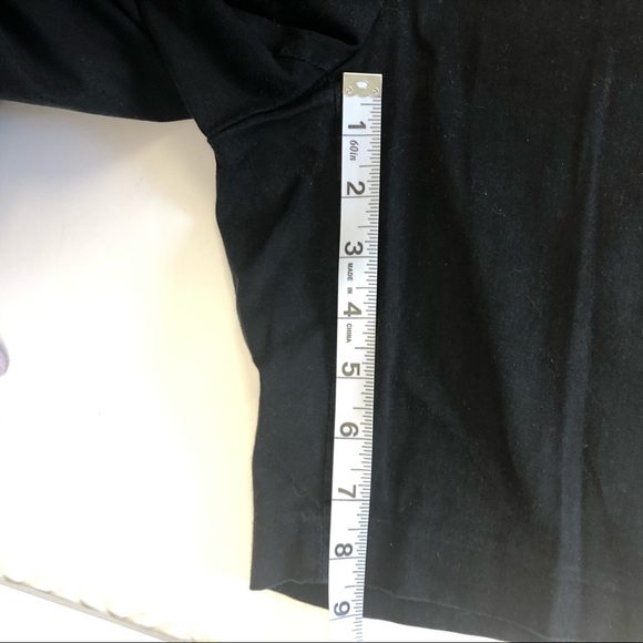 Michael Kors Front Zipper Pocket Detail Shorts - Picture 8 of 8